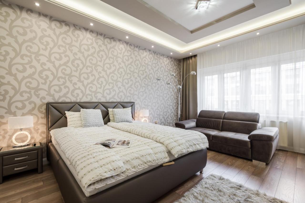 Bpr Ethereal Panoramic Suite With A/C & Balcony Budapest Eksteriør billede