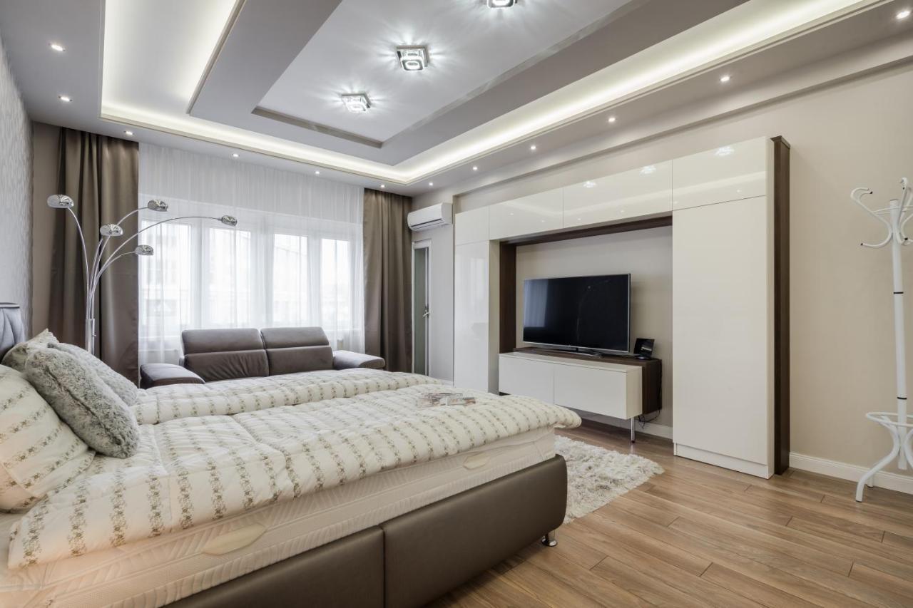 Bpr Ethereal Panoramic Suite With A/C & Balcony Budapest Eksteriør billede