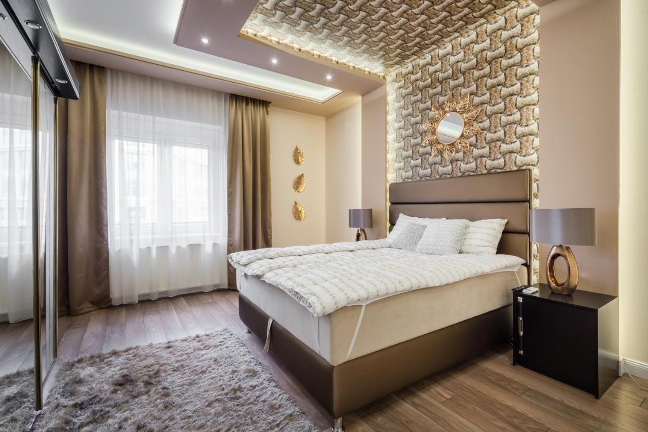 Bpr Ethereal Panoramic Suite With A/C & Balcony Budapest Eksteriør billede